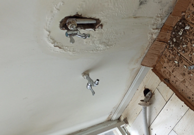 留坝卫生间测漏水